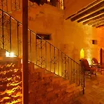 Avanos Suites