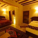 Avanos Suites Hotel 2*