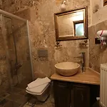 Avanos Suites Hotel 2*
