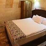 Avanos Suites 2*