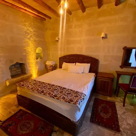 Avanos Suites 2*