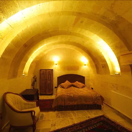 Hotel Avanos Suites 2*