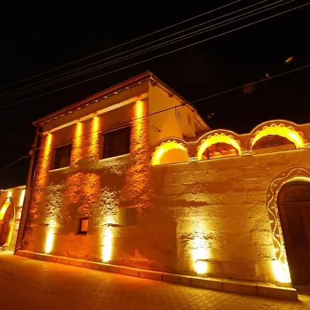 Avanos Suites Otel 2*