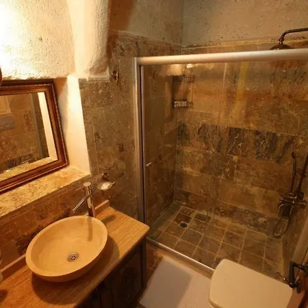 Avanos Suites 2*