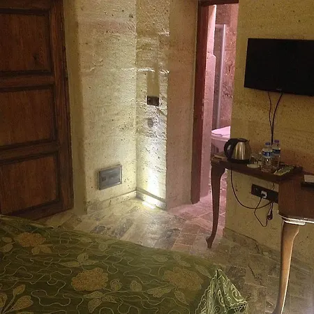 Avanos Suites 2*
