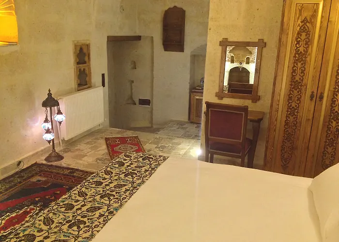 Hotel Avanos Suites 2*