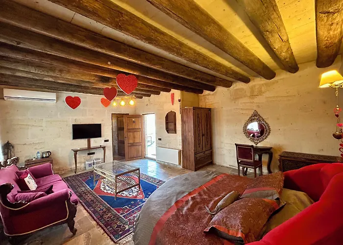 Hotel Avanos Suites 2*